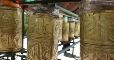 4 k Tibet kişi açmak Budist dua tekerlekleri, lhasa iplik.