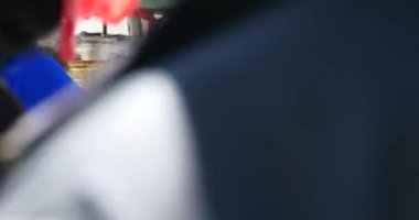 Budist dua tekerlekleri, lhasa iplik 4 k tibet kişi açmak.