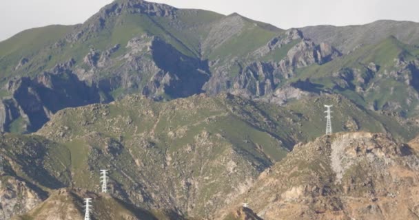 4k Lhasa mountaintop & vale com nuvens escuras, telhado do mundo, Tibete . — Vídeo de Stock