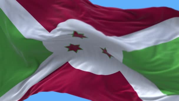 4k Burundi Nationalflagge Falten wehen Wind Himmel nahtlose Schleife Hintergrund. — Stockvideo
