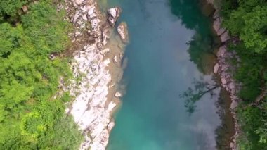 Dağlar nehir Kanyonu