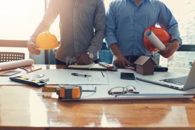 Mühendis ve mimar kavramı, mühendis mimar ofis ekibi ile çalışma planları