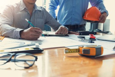Mühendis ve mimar kavramı, mühendis mimar ofis ekibi ile çalışma planları