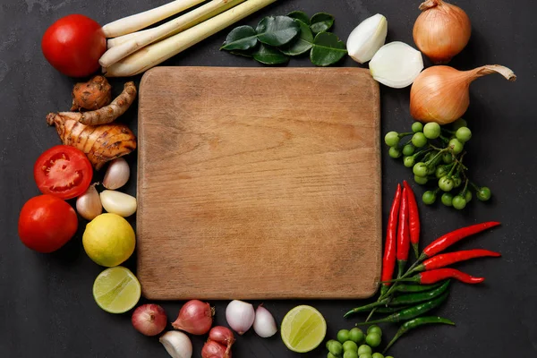 Thai Kitchen Various Herbs Spices Ingredients Dark Background Top View — ストック写真