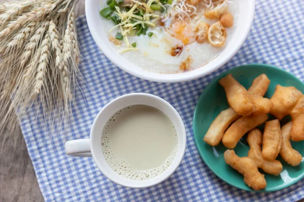 Comida Desayuno Congee Gachas Arroz Carne Cerdo Picada Huevo Hervido — Foto de Stock