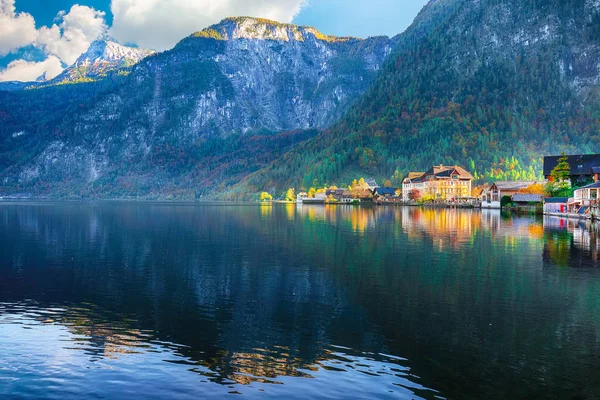 Vistas Panorámicas Del Famoso Pueblo Montaña Hallstatt Con Lago Hallstatter — Foto de Stock