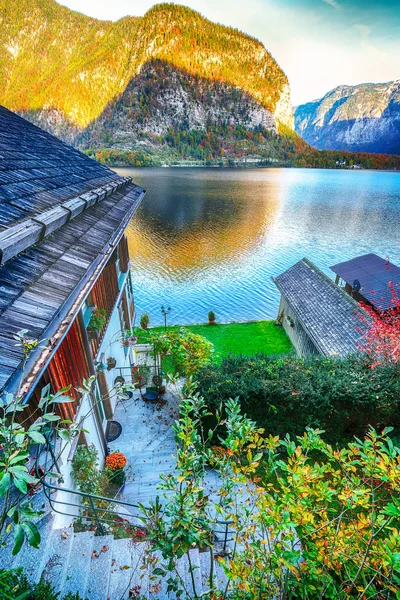 Wooden House Coast Lake Hallstatt Village Austrian Alps Location Resort — Stock Photo, Image