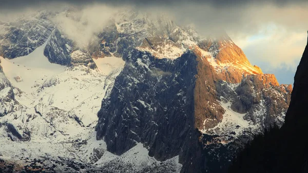 Panorama Över Dachstein Bergen Toppar Med Solnedgången Ljus Österrike Toppar — Stockfoto