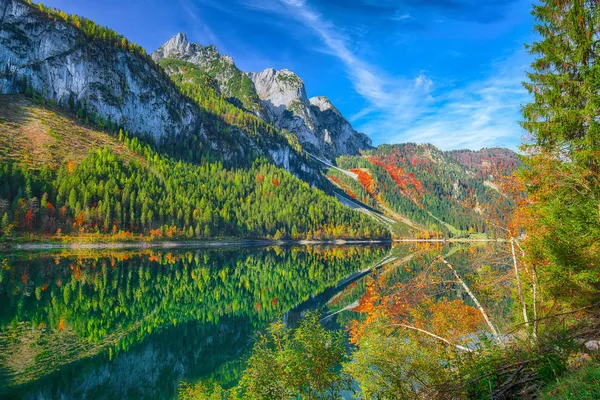 Bela Vista Paisagem Outono Colorido Idílico Com Dachstein Cume Montanha — Fotografia de Stock