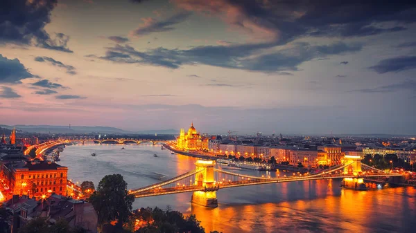 Budapest City Night Scene View Chain Bridge River Danube Famous — Stock Photo, Image