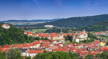 Cityscape mimari Sighisoara yedekte üzerinden panoramik görünüm