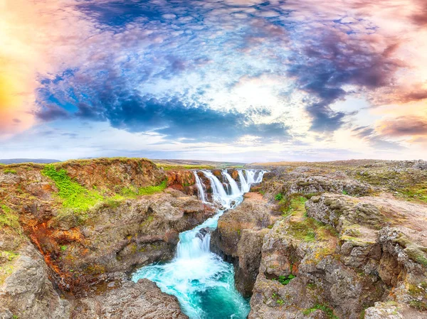 Dramatischer Blick Auf Den Kolufossar Wasserfall Bei Sonnenuntergang Beliebtes Reiseziel — Stockfoto