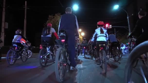 Bicycle run at night — Stock Video