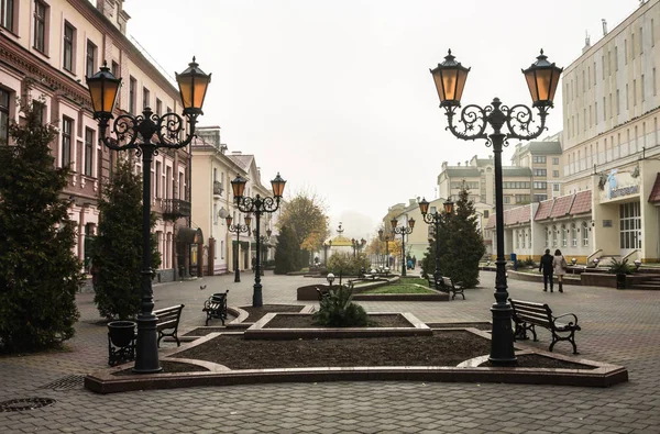 Vitryssland, Brest, 25, oktober 2015: Brest Arbat, Sovetskaya Street — Stockfoto