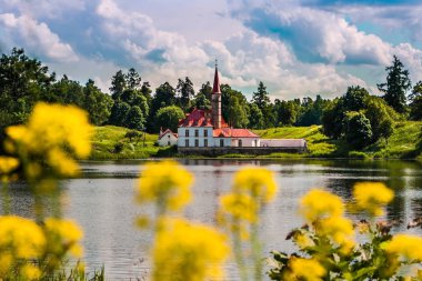 Yaz, Gatchina tarikat sarayda. Leningrad Oblast, Rusya Federasyonu