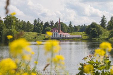 Yaz, Gatchina tarikat sarayda. Leningrad Oblast, Rusya Federasyonu