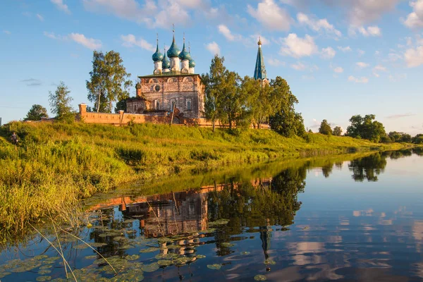 El monasterio de la Anunciación.Shuysky distrito, pueblo de Dunilovo. Región de Ivanovo — Foto de Stock