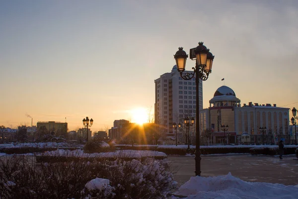 Rusland, Tsjetsjenië, Grozniy - 5 januari 2016: - Maak een wandeling door de stad van de Grozniy — Stockfoto