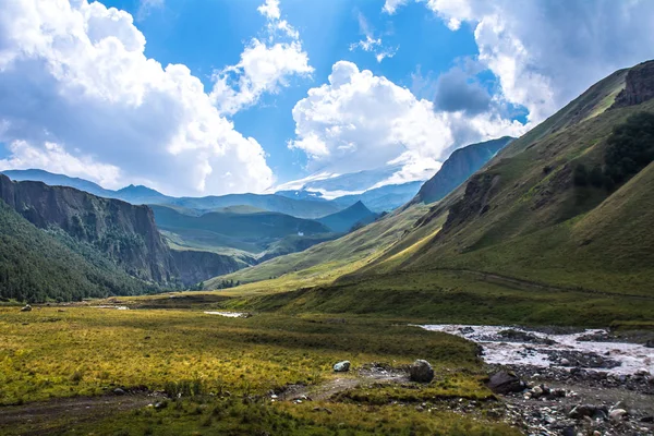 Kabardey çatışmalar işgalciler, Kuzey Kafkasya, Rusya'nın Dağları