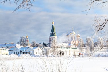 Valdai Iversky Manastırı kış sabahları, frost. Valdai, Novgorod bölgesi
