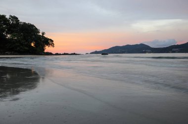 Sunset bulvarında Patong beach, Phuket, Tayland