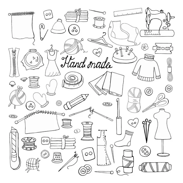 Set of hand-drawn black and white elements for sewing on a white background — Stock Vector