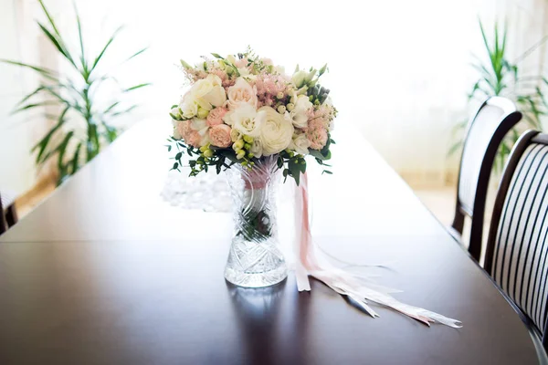 Hermoso Ramo Boda Para Novia — Foto de Stock