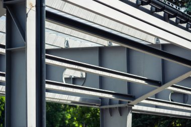 Şehrin modern binası