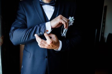 Mens stil moda. Damat takım elbise
