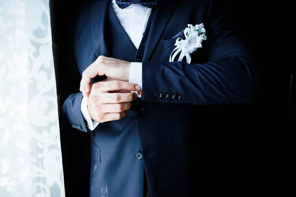 Mens Stil Mode Brudgummen Kostym — Stockfoto