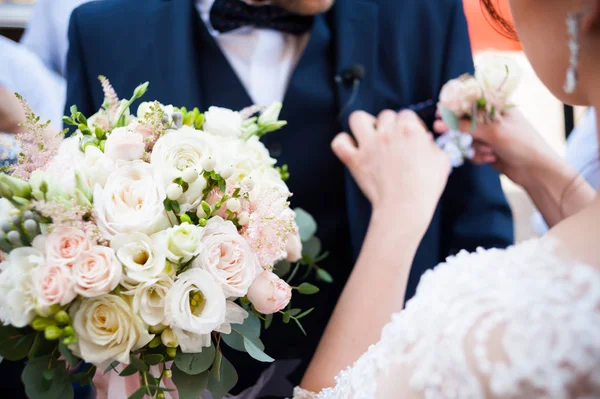 Beautiful Wedding Bouquet Bride — Stock Photo, Image