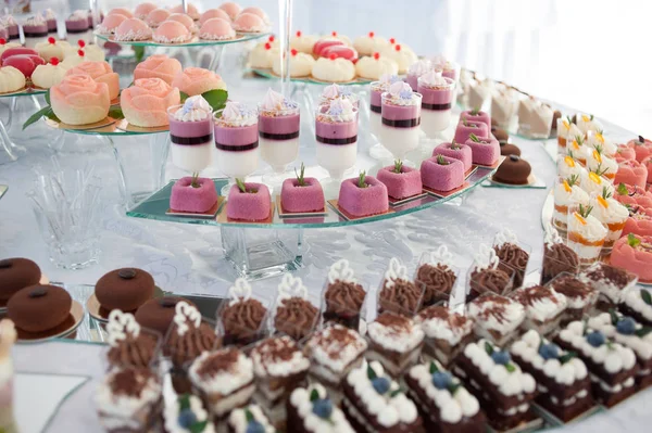 Bar Dei Dolci Nuziali Buffet Caramelle Tavola Dolci Nuziali — Foto Stock