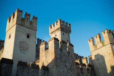 Eski Carcassonne, İspanya 'daki ortaçağ kalesi