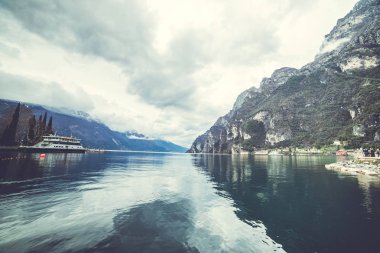 Riva del Garda. İtalyan mimarisi. 
