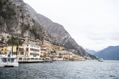 Riva del Garda. İtalyan mimarisi. 