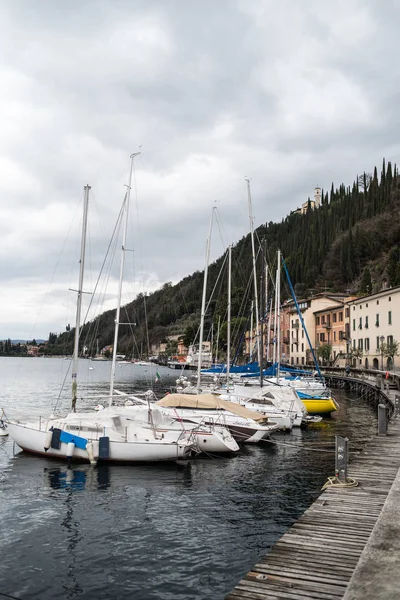Güzel liman manzarasının manzarası