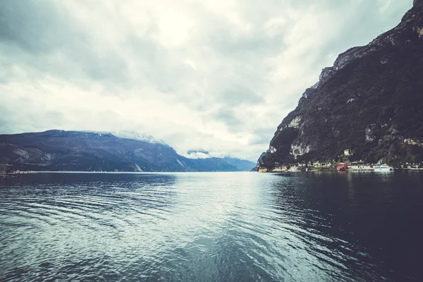 Riva del Garda. İtalyan mimarisi. 