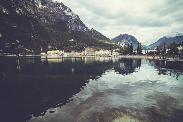 Riva del Garda. İtalyan mimarisi. 