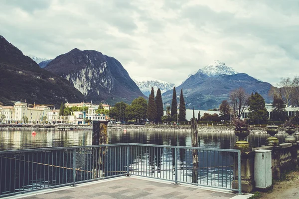 Riva del Garda. İtalyan mimarisi. 