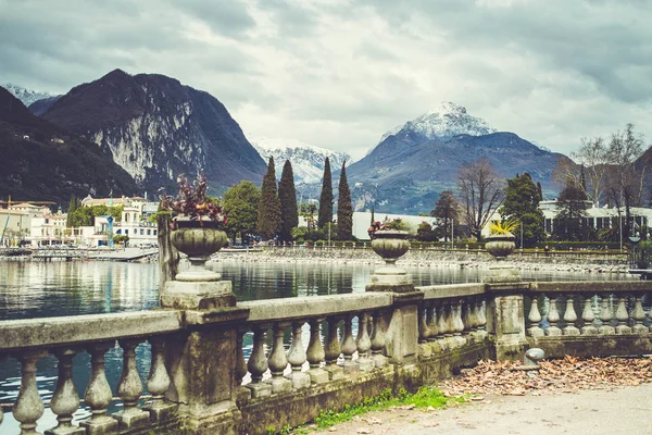 Riva del Garda. İtalyan mimarisi. 