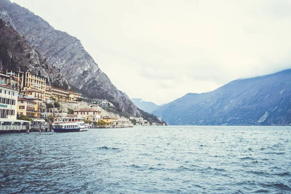 Kotor şehrinin manzarası, mongol.