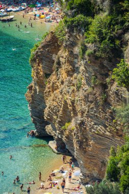 Budva güzel manzara. Karadağ. Deniz ve dağlar