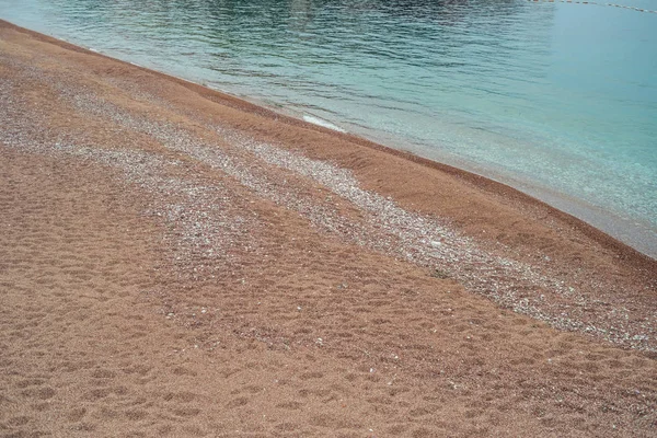 Spiaggia Vip Con Ombrelloni Lettini — Foto Stock