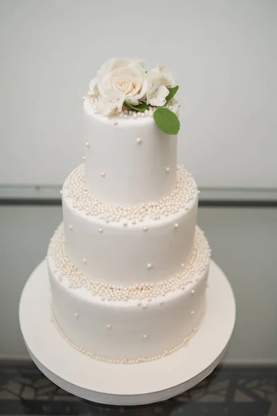 Grande Bolo Casamento Tendências Decoração — Fotografia de Stock