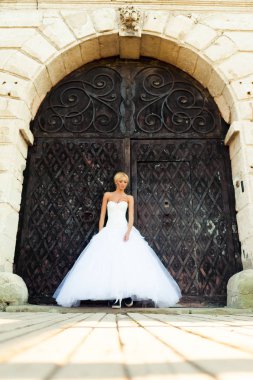 Gelinlik güzel şehvetli gelin sarışın 