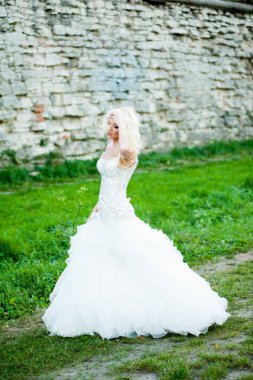 güzel gelin şehvetli portresi