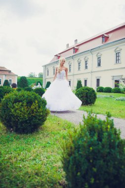 Gelinlik güzel şehvetli gelin sarışın 