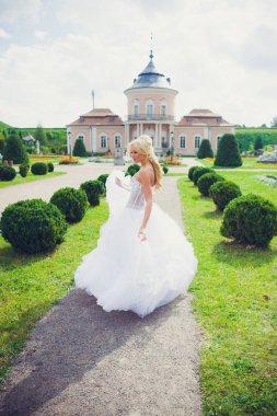 Gelinlik güzel şehvetli gelin sarışın 