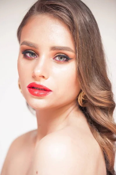 Schoonheid Make Vrouw Met Mooi Gezicht Roze Lippen Close Van — Stockfoto