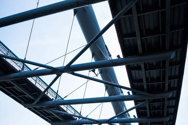 建築構造物や橋の金属元素 — ストック写真